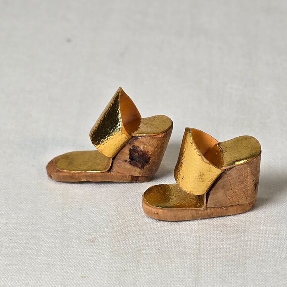 Vintage Barbie Shoes 1959–62 Gold Cork Wedge Sandals Early Mattel Fashion Pak - Picture 3 of 9